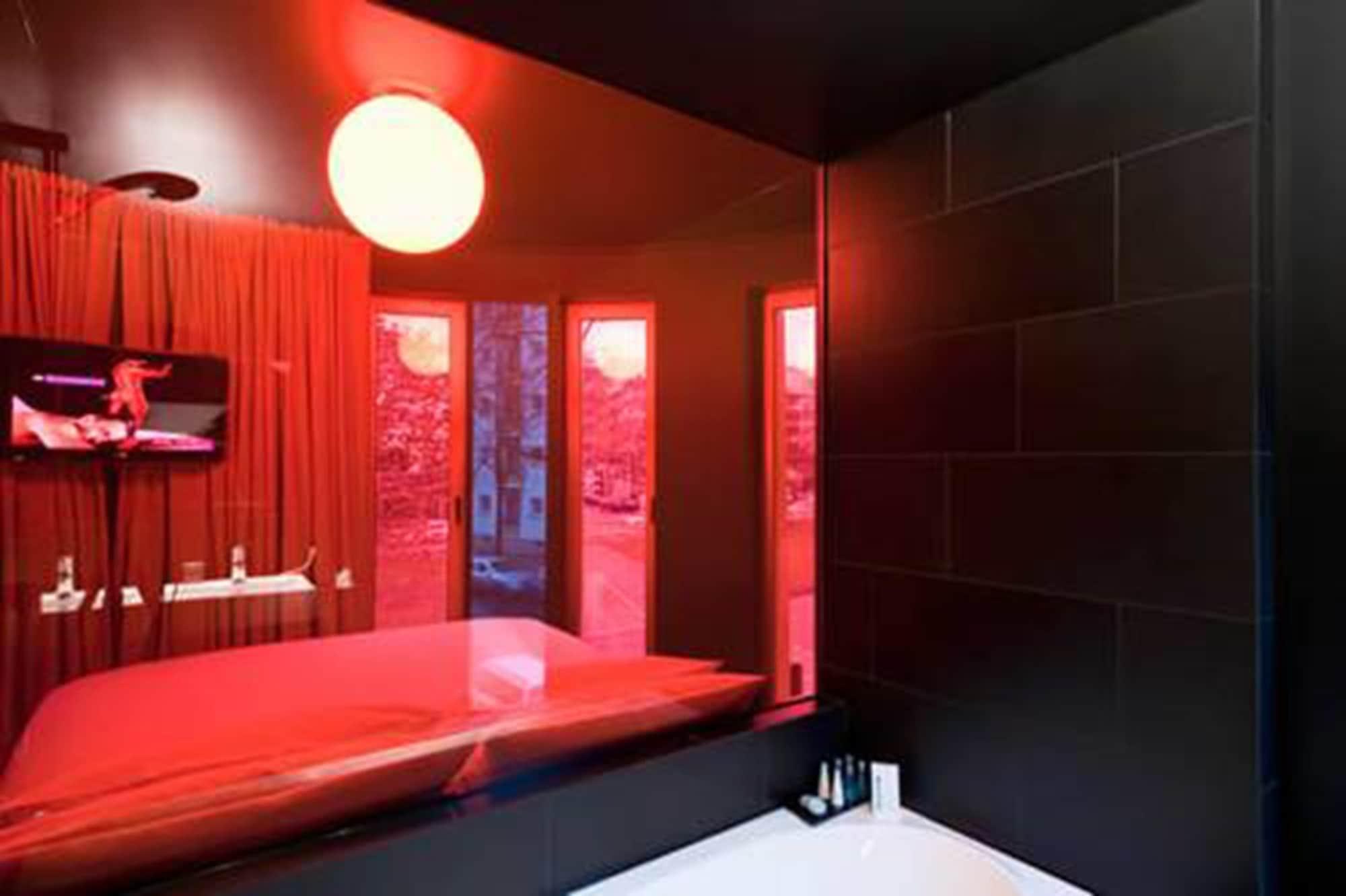 Axel Berlin-adults Only Hotel 4*